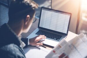 Действующие ПБУ и ФСБУ по бухгалтерскому учету 2025
